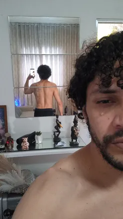OnlyFans cuenta mauroluz header 2