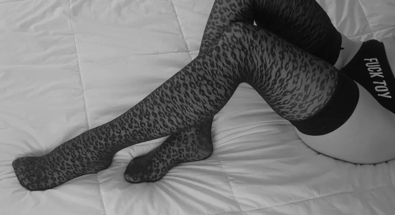 OnlyFans cuenta kinkysquishy header 2