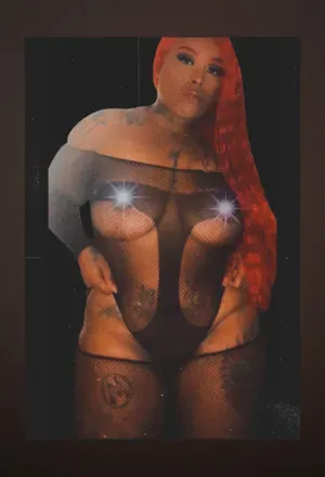 OnlyFans account  tiny2prettii avatar 1