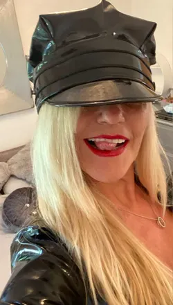 OnlyFans cuenta melissajamesfree avatar 1