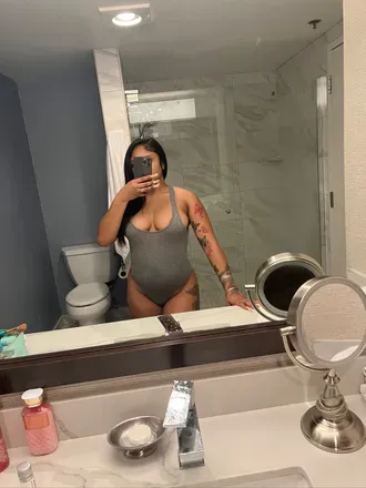 OnlyFans cuenta inluvwithmilan avatar 1