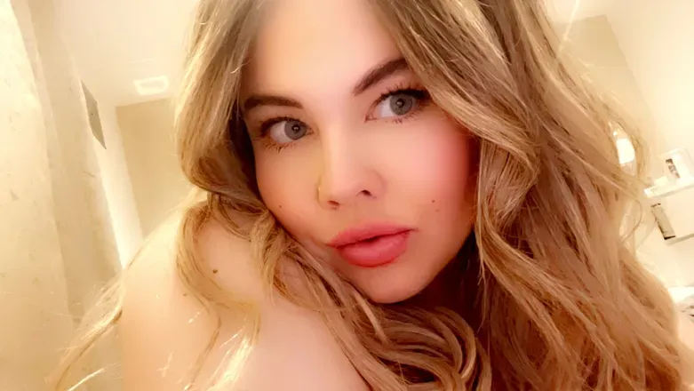 OnlyFans cuenta victoriababet header 2