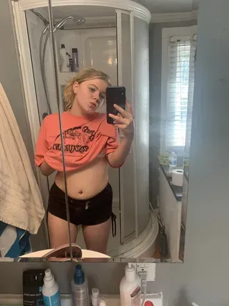 OnlyFans cuenta kaceybby12 avatar 1