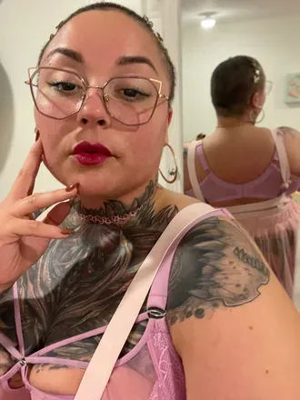 OnlyFans cuenta poppyplumptoes avatar 1