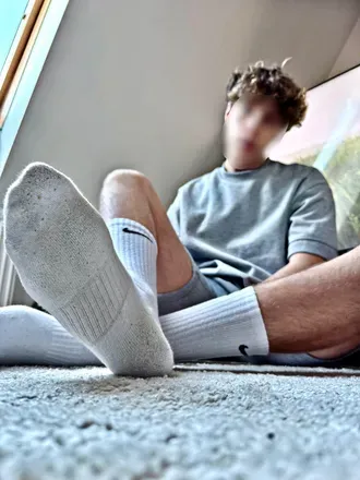 OnlyFans cuenta noah18yo header 2