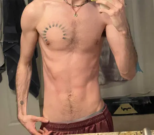 OnlyFans cuenta youngpanini avatar 1
