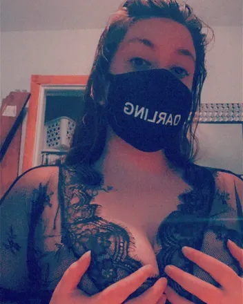 OnlyFans cuenta darlinggirl1998 avatar 1