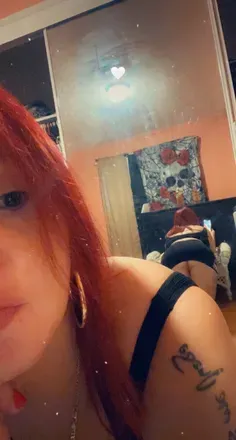 OnlyFans cuenta mommadollar header 2