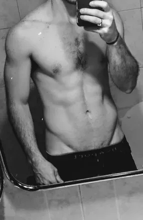 OnlyFans cuenta axelarg avatar 1