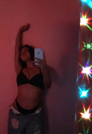 OnlyFans cuenta salma_vams header 2