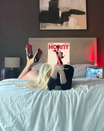 OnlyFans cuenta mclarkee header 2