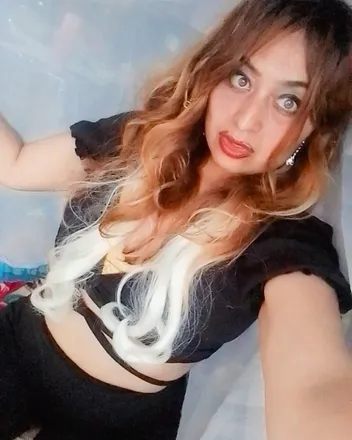 OnlyFans account  rubialinda23 header 2