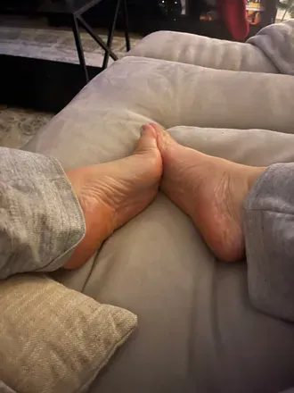 OnlyFans account  different_desires avatar 1