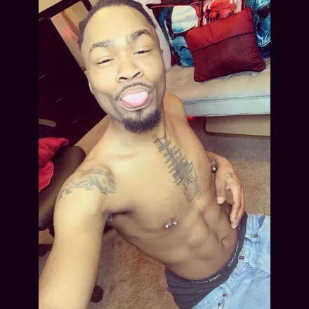 OnlyFans account  junisnoh header 2