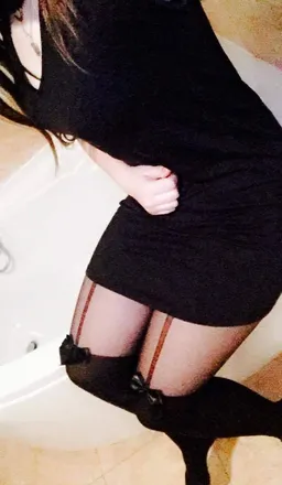 OnlyFans cuenta julyaddict header 2