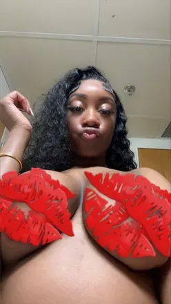 OnlyFans cuenta lladiigeminii avatar 1