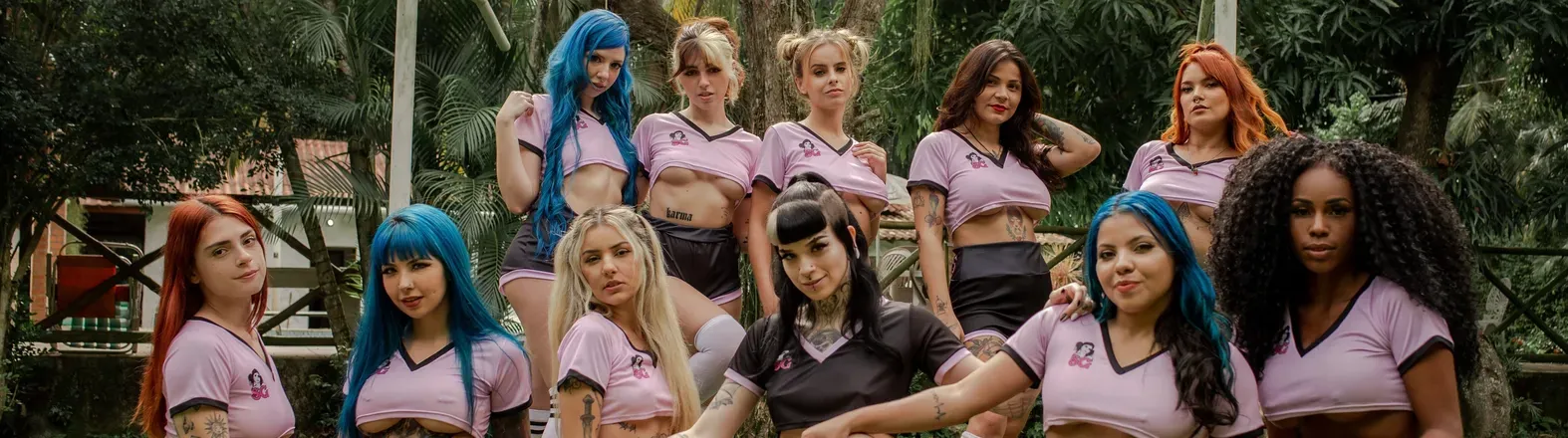 OnlyFans cuenta suicidegirls header 2
