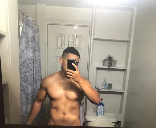 OnlyFans cuenta twisted.t avatar 1
