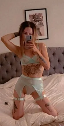 OnlyFans account  lexisting245 avatar 1