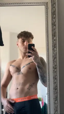 OnlyFans cuenta yannique97 header 2