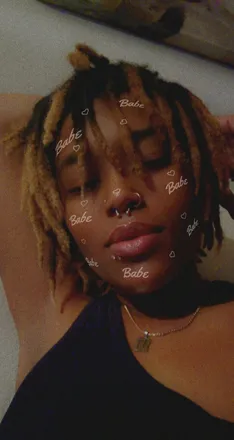 OnlyFans cuenta hennydrinker92 header 2