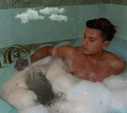 OnlyFans cuenta bxalec header 2