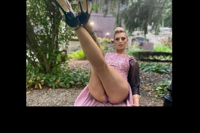 OnlyFans cuenta tootsietoesstilettos header 2
