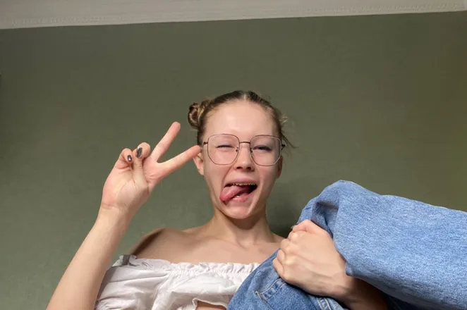 OnlyFans cuenta karaamelka_free header 2