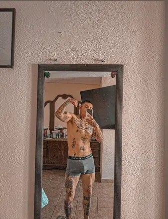 OnlyFans cuenta alegallegos5 header 2