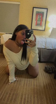 OnlyFans cuenta ivyleerenee header 2