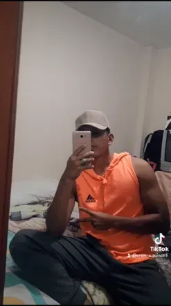 OnlyFans account  aronaquino25 avatar 1