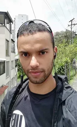 OnlyFans cuenta eduar.r.e avatar 1