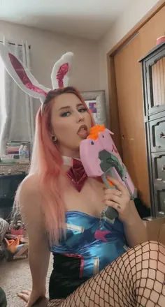 OnlyFans cuenta frightenedpeach avatar 1