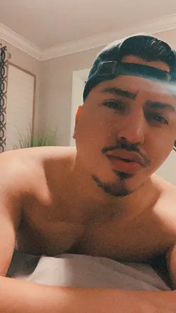 OnlyFans cuenta kevin_31 header 2