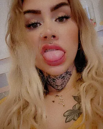 OnlyFans cuenta tantan992 avatar 1