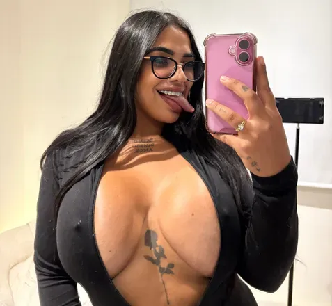 OnlyFans account  latinmodel avatar 1