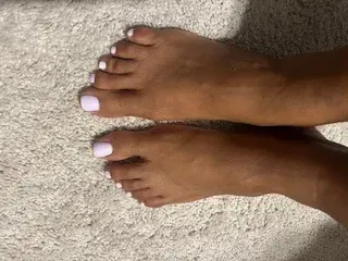 OnlyFans cuenta verypreetyfeet avatar 1