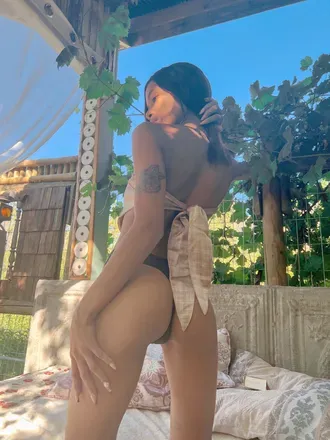 OnlyFans cuenta adricrm1 avatar 1