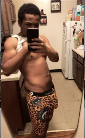 OnlyFans account  freakyneakyy avatar 1