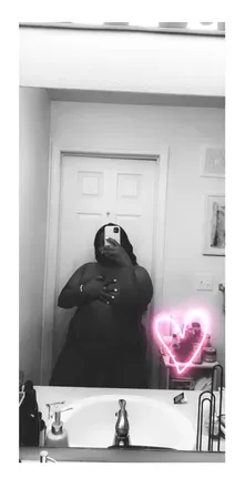 OnlyFans of queeniekingston
