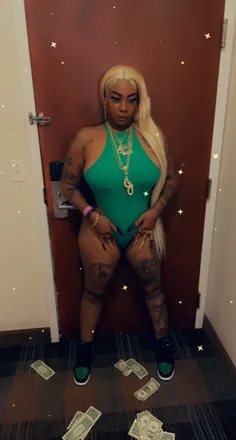 OnlyFans cuenta starrbuccs header 2