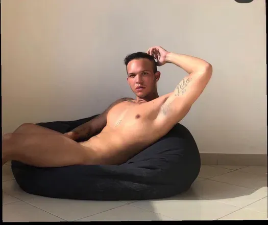 OnlyFans cuenta cherrytravl avatar 1