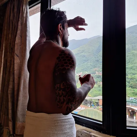 OnlyFans cuenta alejoccs9 header 2