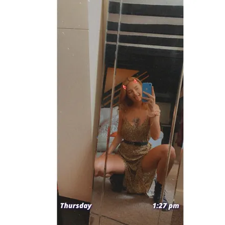 OnlyFans cuenta rosieevans_07 header 2