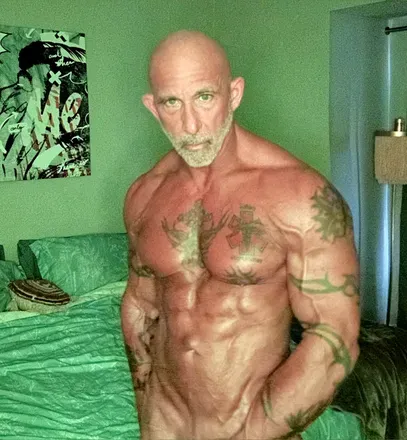 OnlyFans cuenta bi-zaddy avatar 1