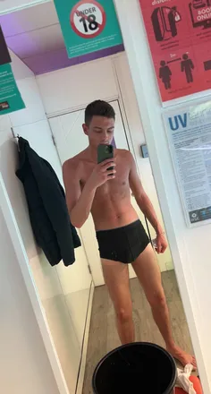 OnlyFans account  levisworldd header 2