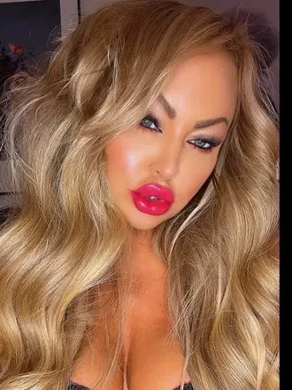 OnlyFans cuenta blondecougarmom avatar 1