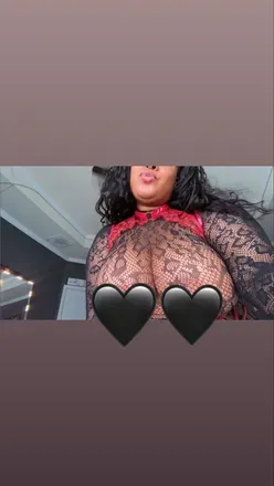 OnlyFans cuenta zestyfoxyy avatar 1