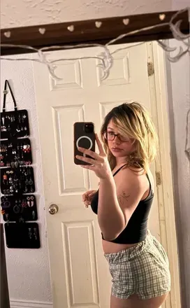 OnlyFans cuenta mariefeelz avatar 1