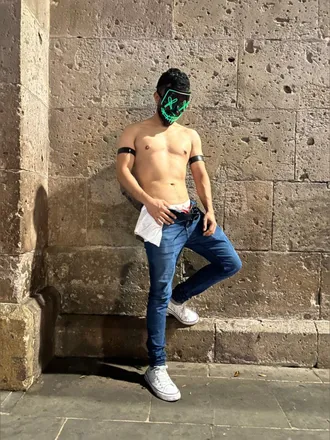 OnlyFans cuenta cariel05 header 2
